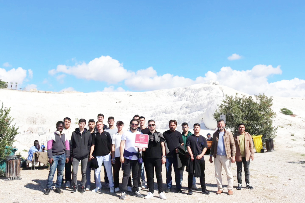 568649492 1110841244556719 851655630085974491 N