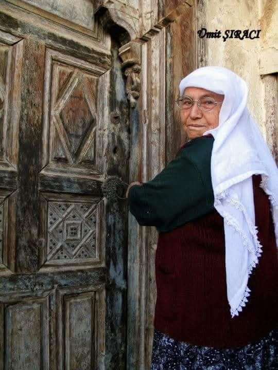 B3Eff820 4Bc8 4040 Ac0E 31866A4Cf94D