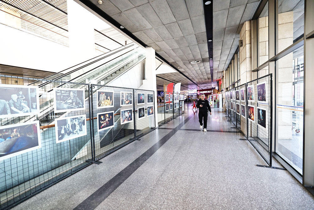 “Kaleiçi Çarşısı’nda Emek Ve Alın Teri” Sergisi Şimdi Otobüs Terminalinde (2)