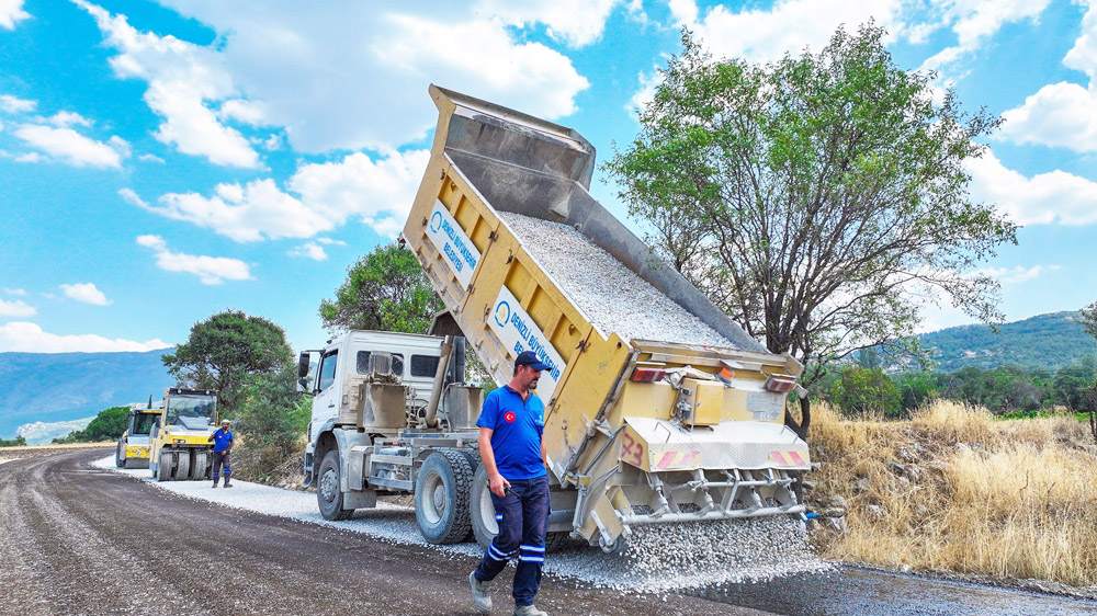 Büyükşehir’den Denizli’nin Dört Bir Yanına Asfalt Seferberliği (1)