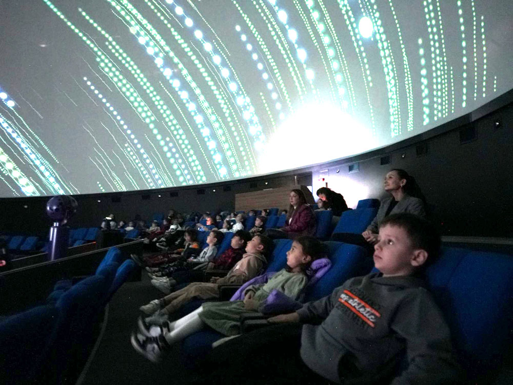 Güneşli Günler Çocuk Gelişim Merkezi Minikleri Uzayın Gizemini Keşfetti! (3)