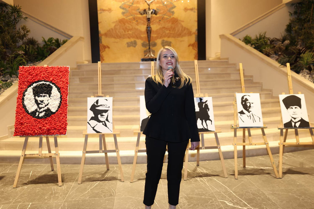 Merkezefendi̇ Kreşleri̇nde Eği̇ti̇m Gören Mi̇ni̇klerden 10 Kasim’a Özel Atatürk Sergi̇si̇ (1)