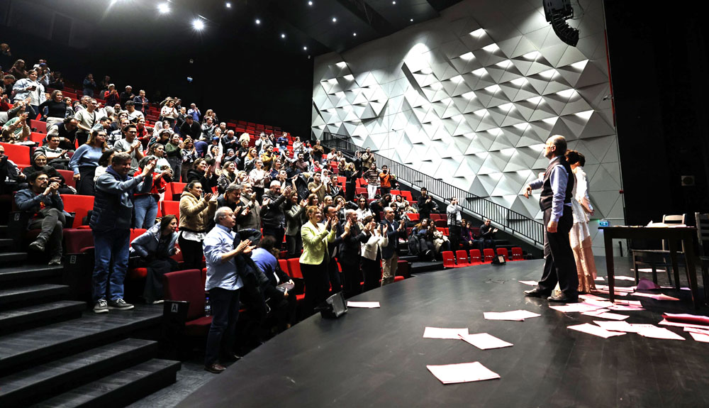 Türk Tiyatrosunun Belleği Büyükşehir Sahnesinde (5)