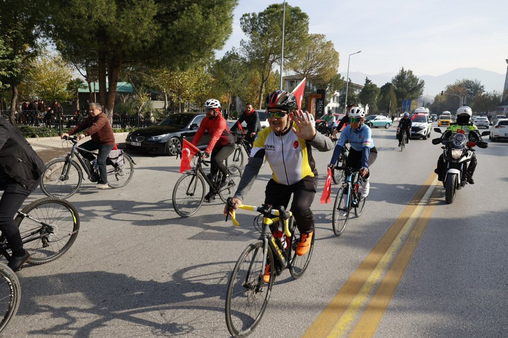 589089593 18351487633206729 6832303590072742122 N