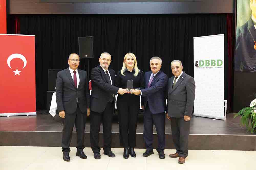 601357292 3181553812004159 538405591747039077 N