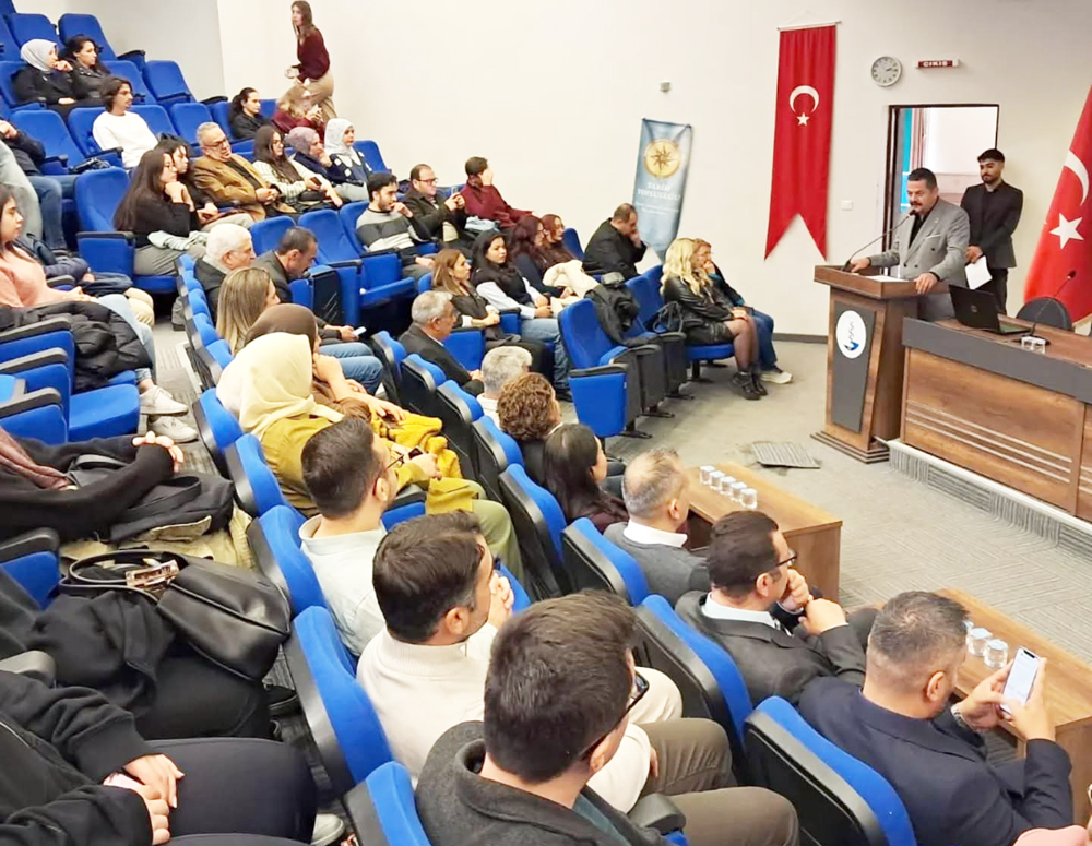 C8Dc9338 01B0 4848 9F2F 22C396Cb8347