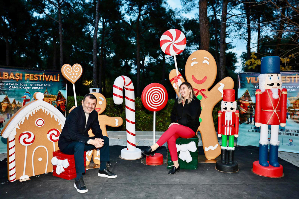 Denizli Büyükşehir’in Yılbaşı Festivali Renkli Görüntülerle Başladı (16)