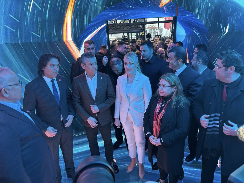 613192921 10237272989777839 1311720947727202345 N