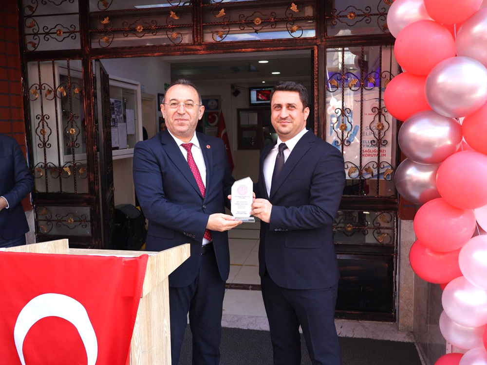 627488080 1211604671162248 2153738747522952156 N