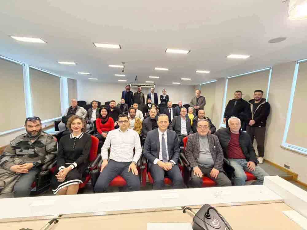 33B0Cf18 21D5 4465 A41D D848F8C815E9