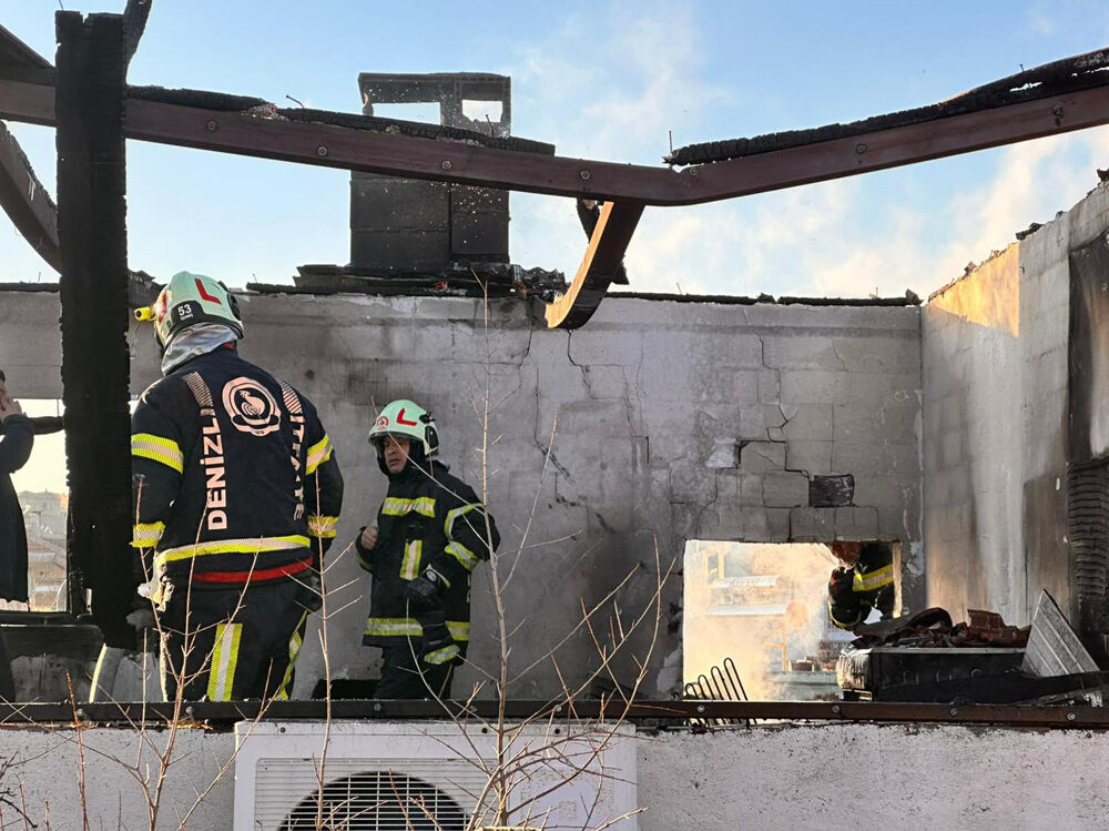 650840489 1427756169397610 464454656959431248 N