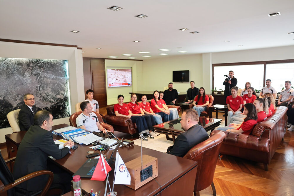 652598951 18412753978133079 6572617414642023936 N