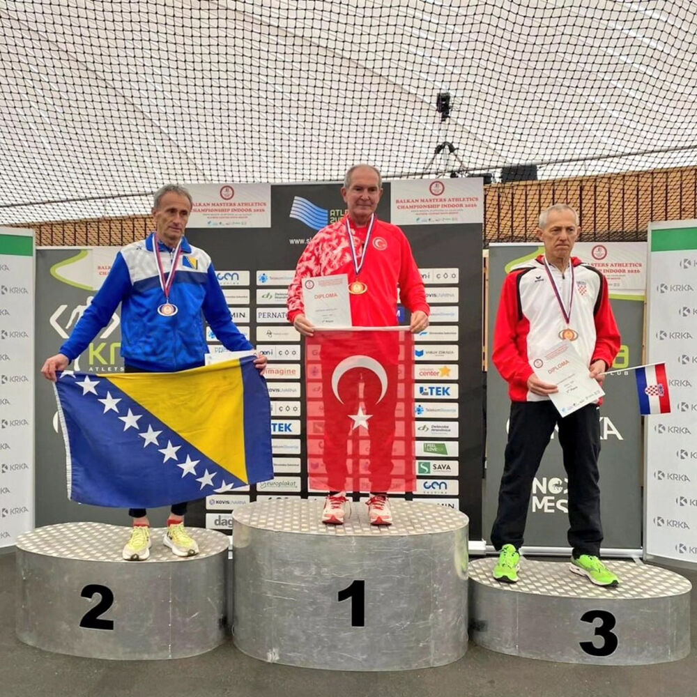 653382352 1223289019978607 3853577970679024638 N