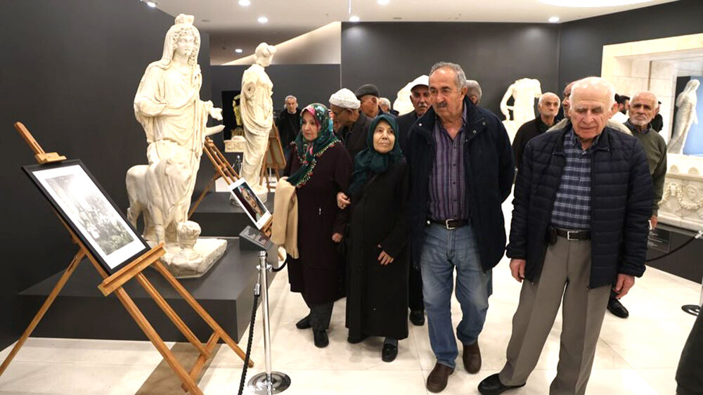 656210876 18099646888959870 4644201839323691043 N