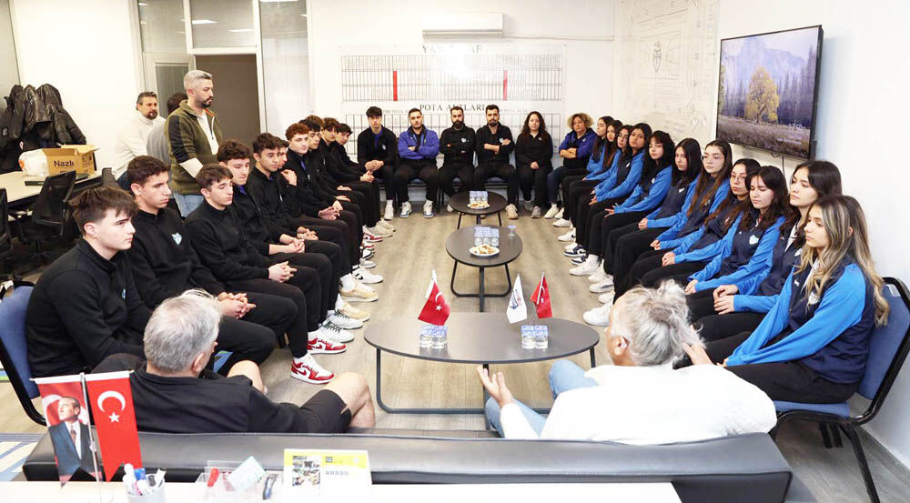 8A603A57 3C43 4D5D Bca1 B0F46A0Acca2