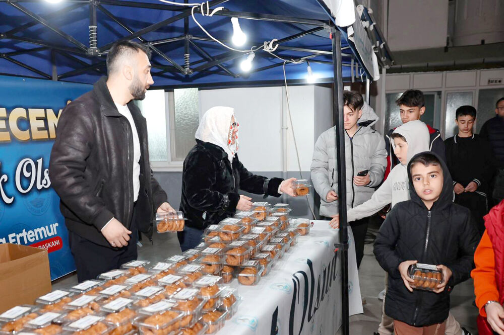 Kadir Gecesi Kandil Simiti (3)