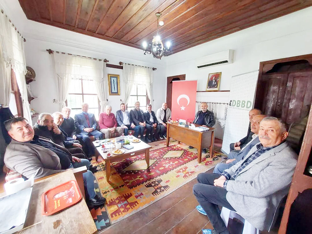 658826788 18354653149231028 5787609898444034715 N