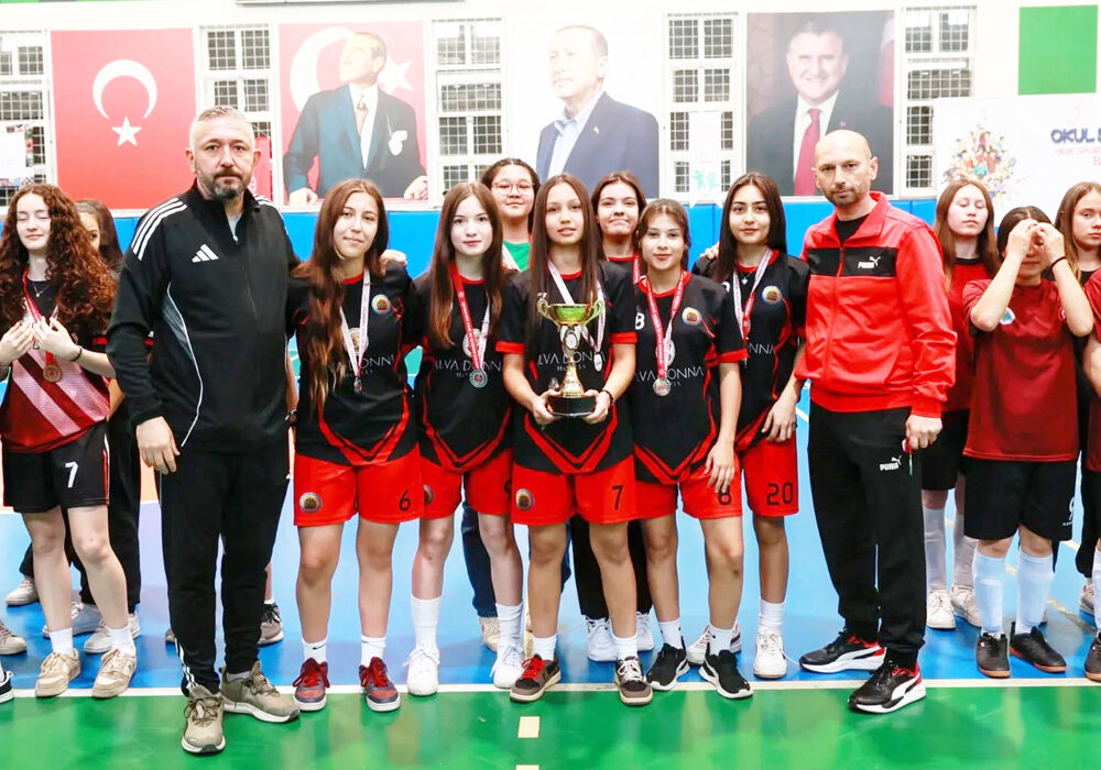 659965084 18368479330206729 252838506943030427 N