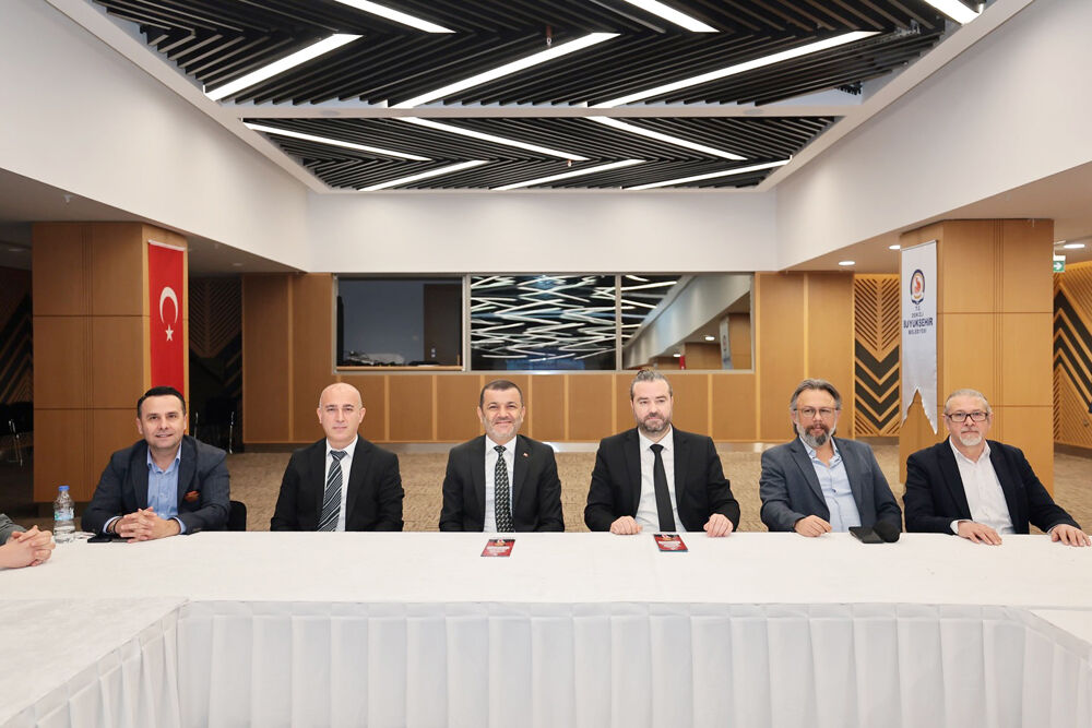 660059819 18416685838133079 4253778644516815550 N