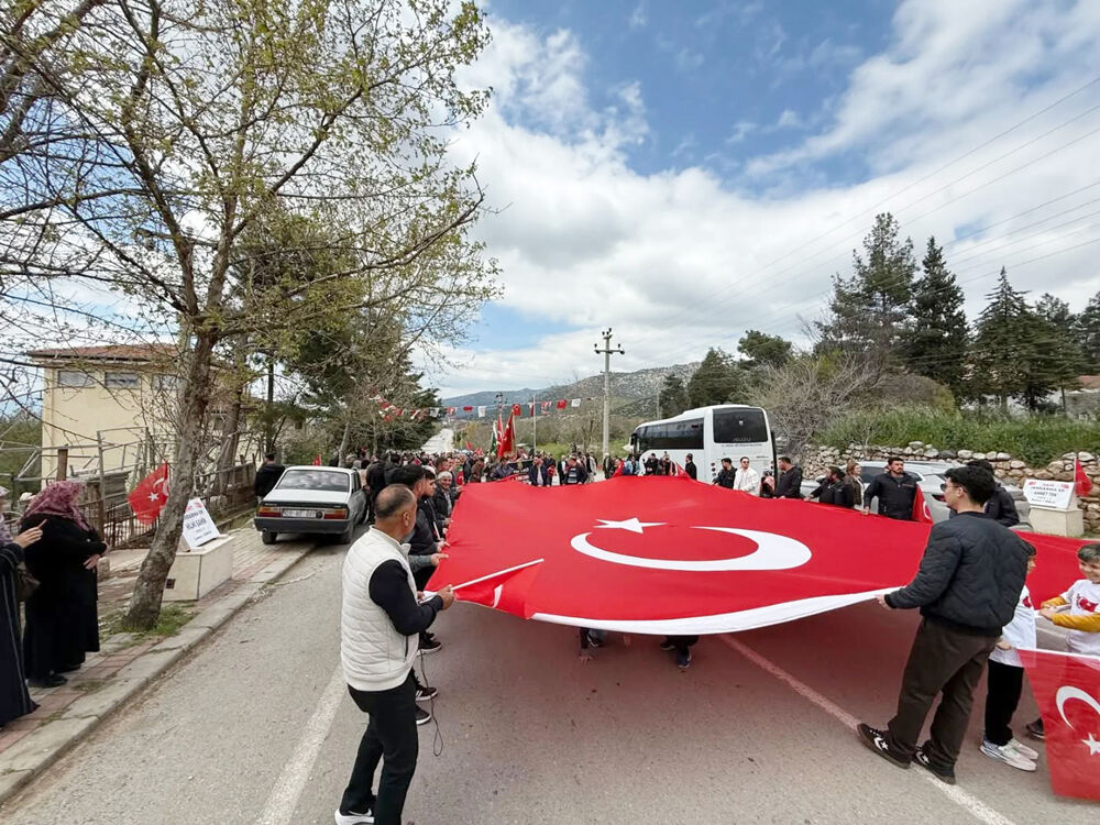 670769948 18576193831057486 6436405525832485860 N