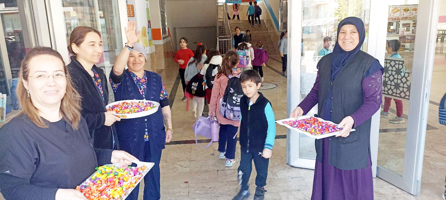 677279947 1665181814642939 1466800226970485409 N