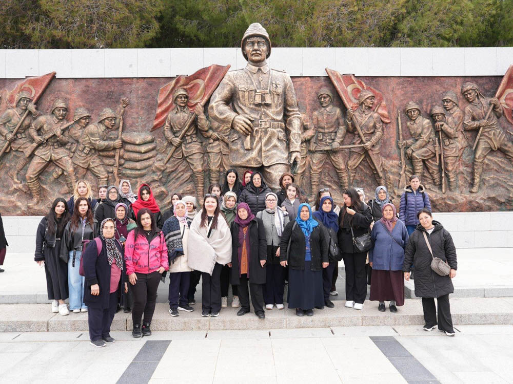 Büyükşehir’den Çallı Kadınlara Çanakkale Yolculuğu (2)