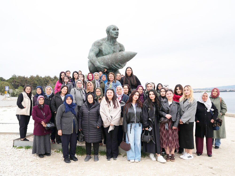Büyükşehir’den Çallı Kadınlara Çanakkale Yolculuğu (8)