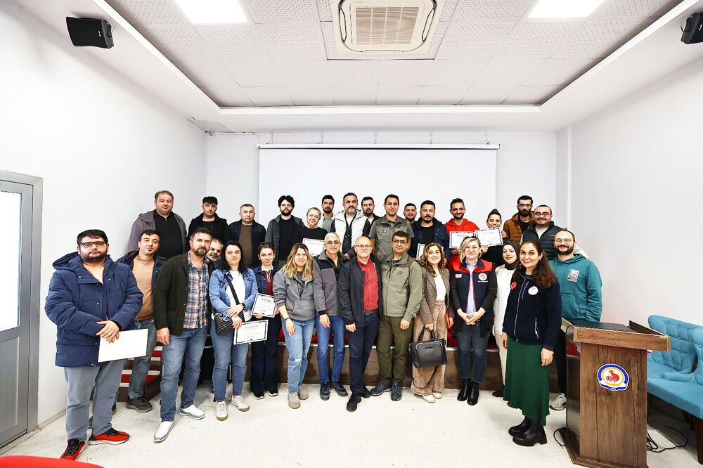 Denizli Büyükşehir’den Pet Shoplara Eğitim Desteği (5)