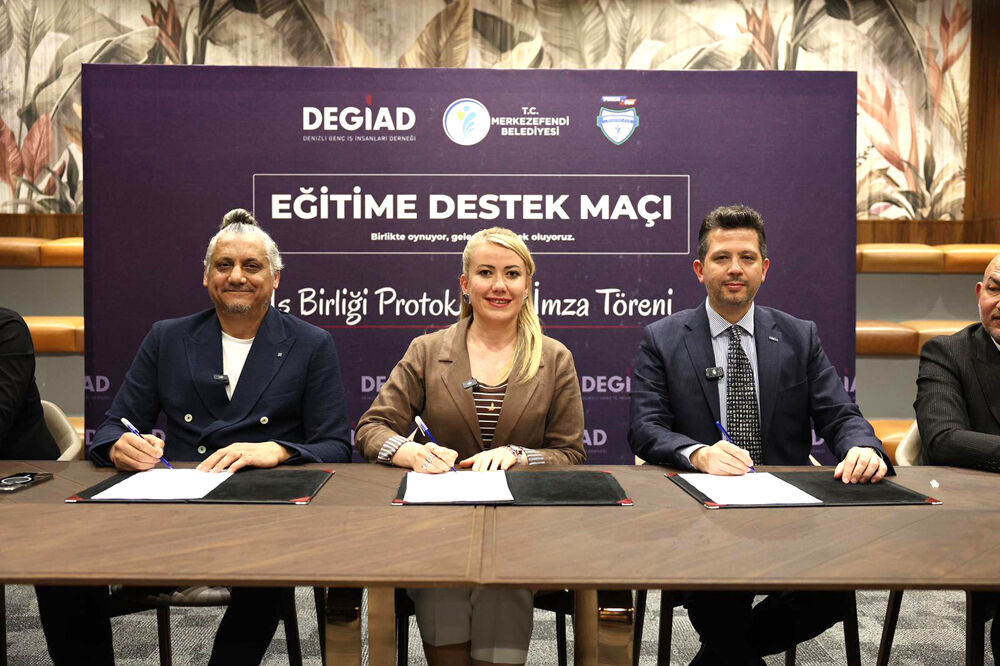 Eği̇ti̇me Destek İçi̇n Sahaya Çikiliyor (4)