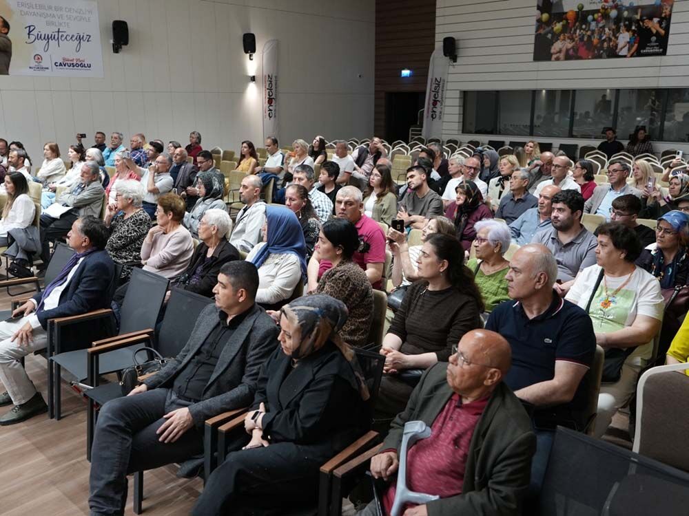 Büyükşehir’in Engelsiz Sahnesinde Şiir Ve Türkü Buluşması (7)