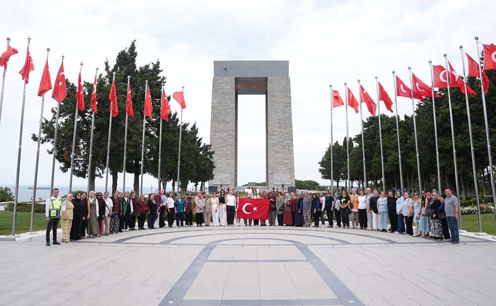 Denizli Büyükşehir’den Kırsaldaki Kadınlara Anlamlı Çanakkale Yolculuğu (6)