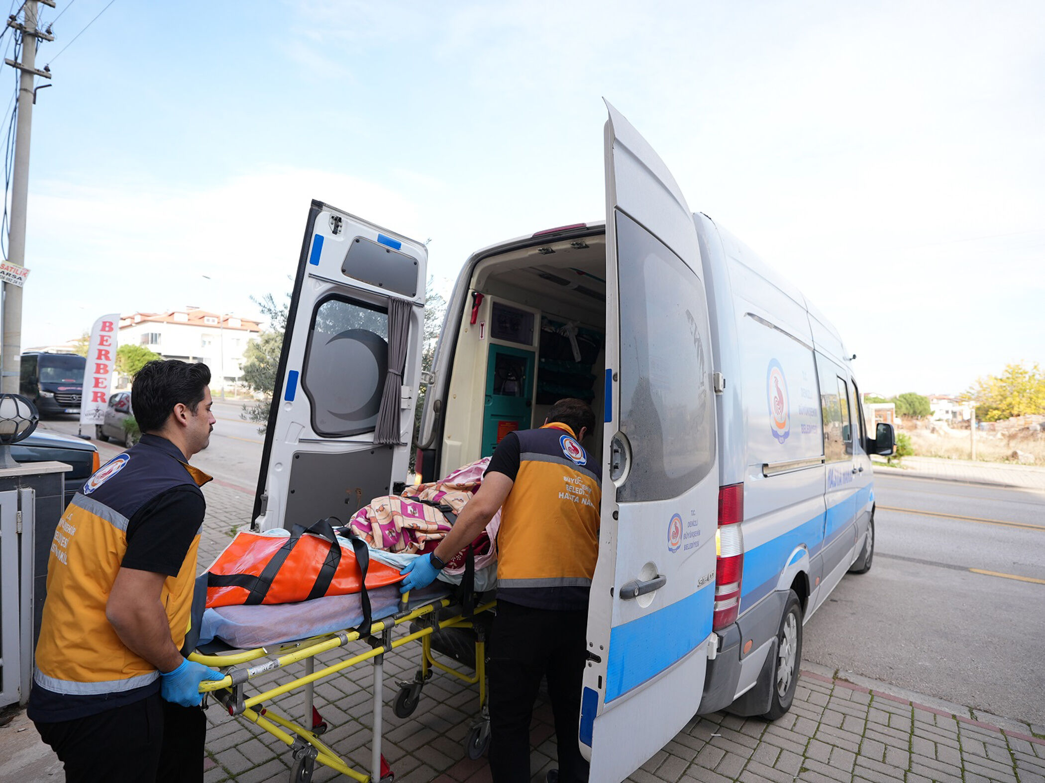 Denizli Büyükşehir’in Iyilik Mesaisi Sürüyor (4)