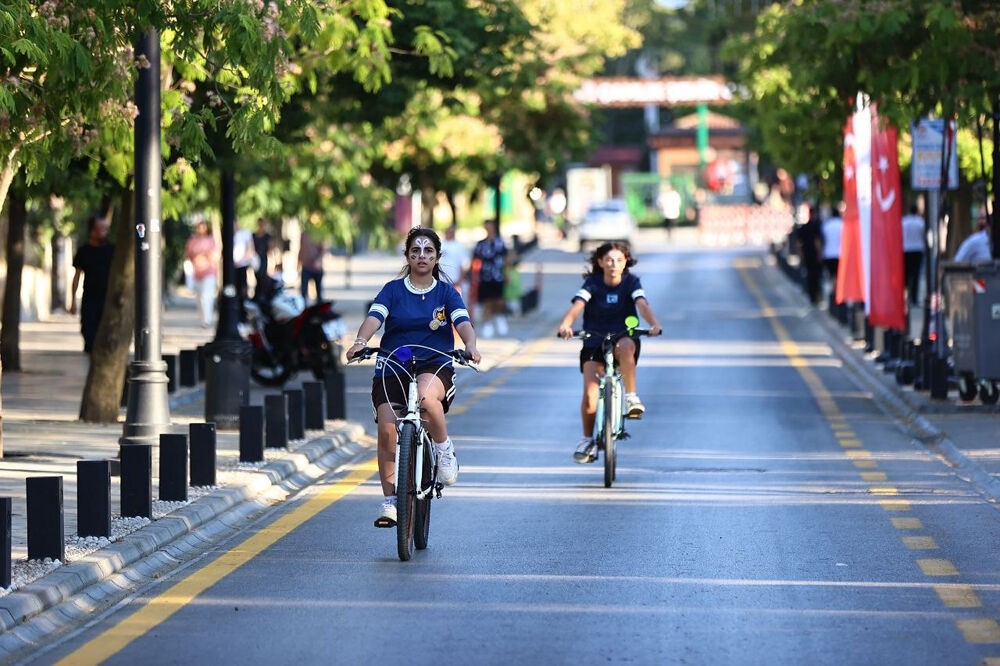 Çamlık Bulvarı’nda Keyifli Bir Pazar (5)