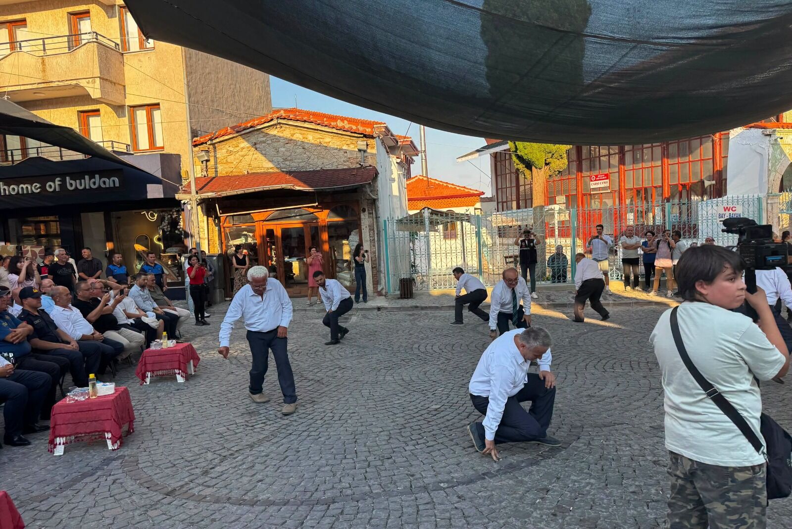 Buldan Festiva L (3)