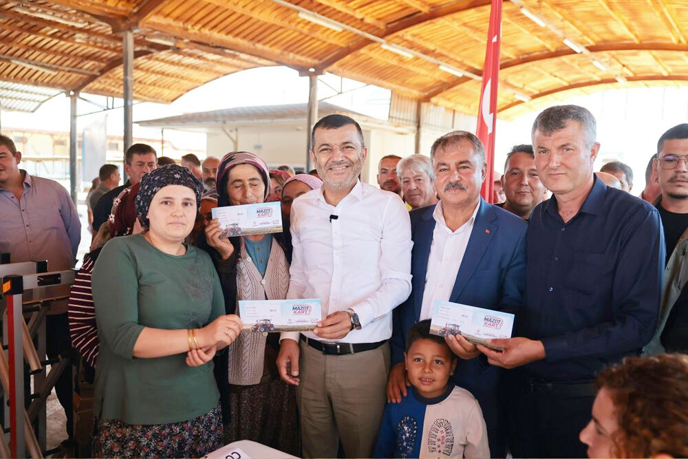 Denizli Büyükşehir’den Üreticiye Mazot Desteği (12)