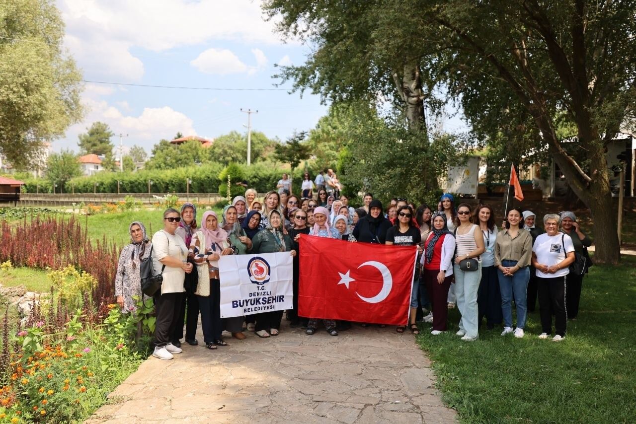 Denizli’nin Kadınları Bu Kez Acıpayam’da Buluştu (1 ) (2)