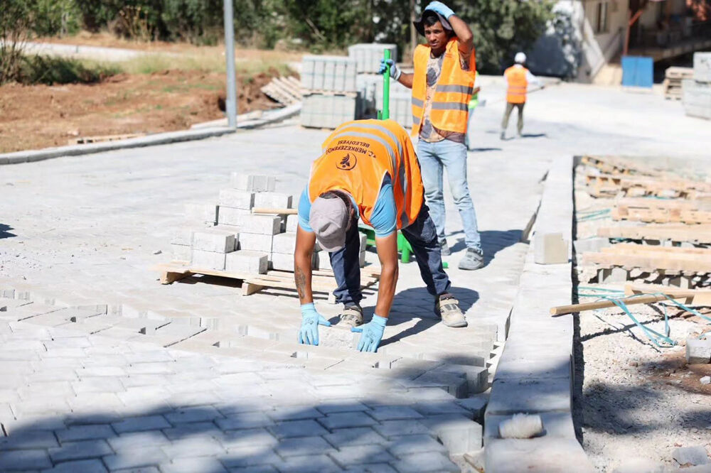 Merkezefendi̇'de Akilli Kavşak Ve Üst Yapi Çalişmalari Devam Edi̇yor (6)
