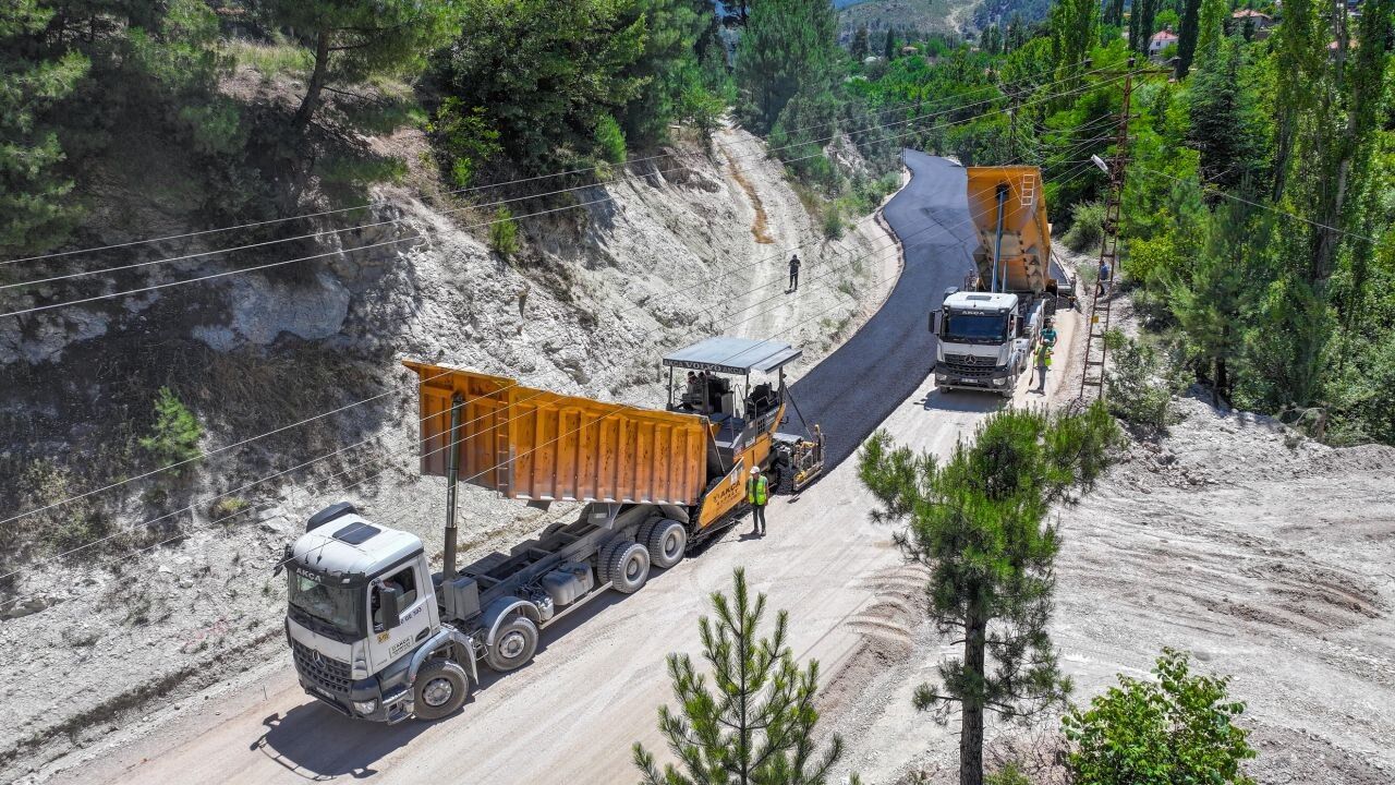 Büyükşehir’den Çameli’ye Ulaşım Konforu (4)
