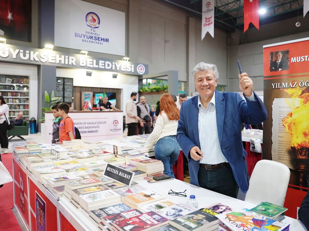 Denizli Tüyap Kitap Fuarı Rekor Katılımla Sona Erdi (5)